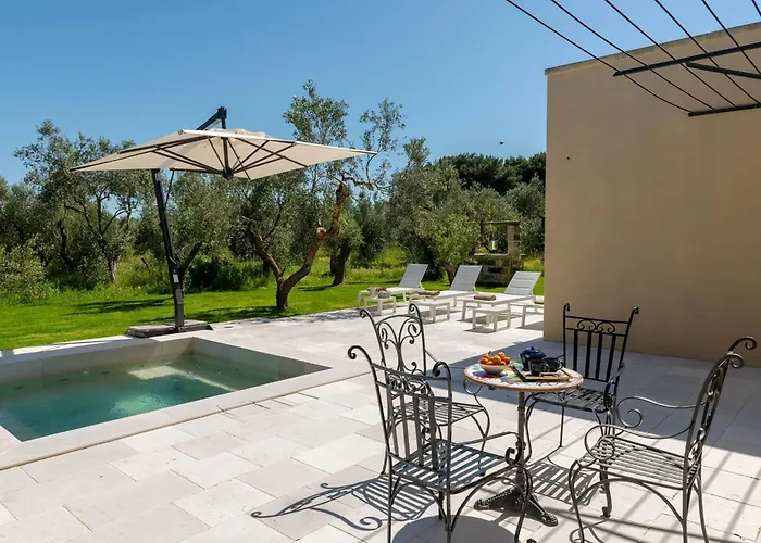 Βίλα Arabesque Veglie